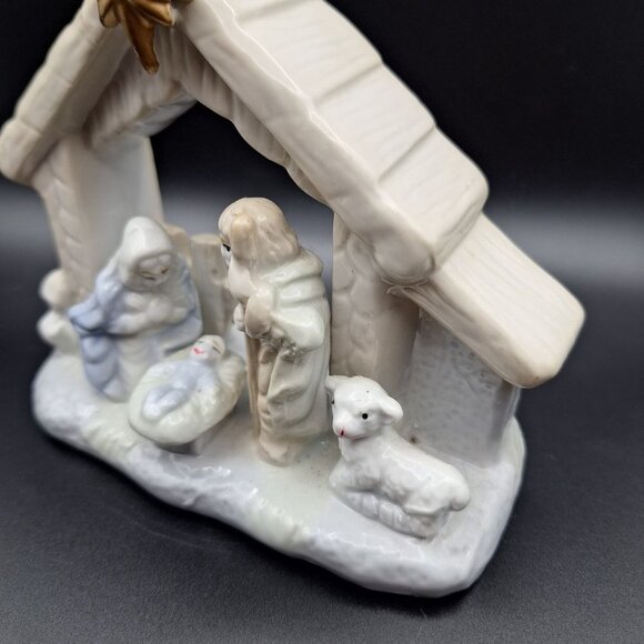 Ceramic Nativity Scene Star Lamb Baby Jesus Religious Holiday Birth Savior Smile - Picture 6 of 9